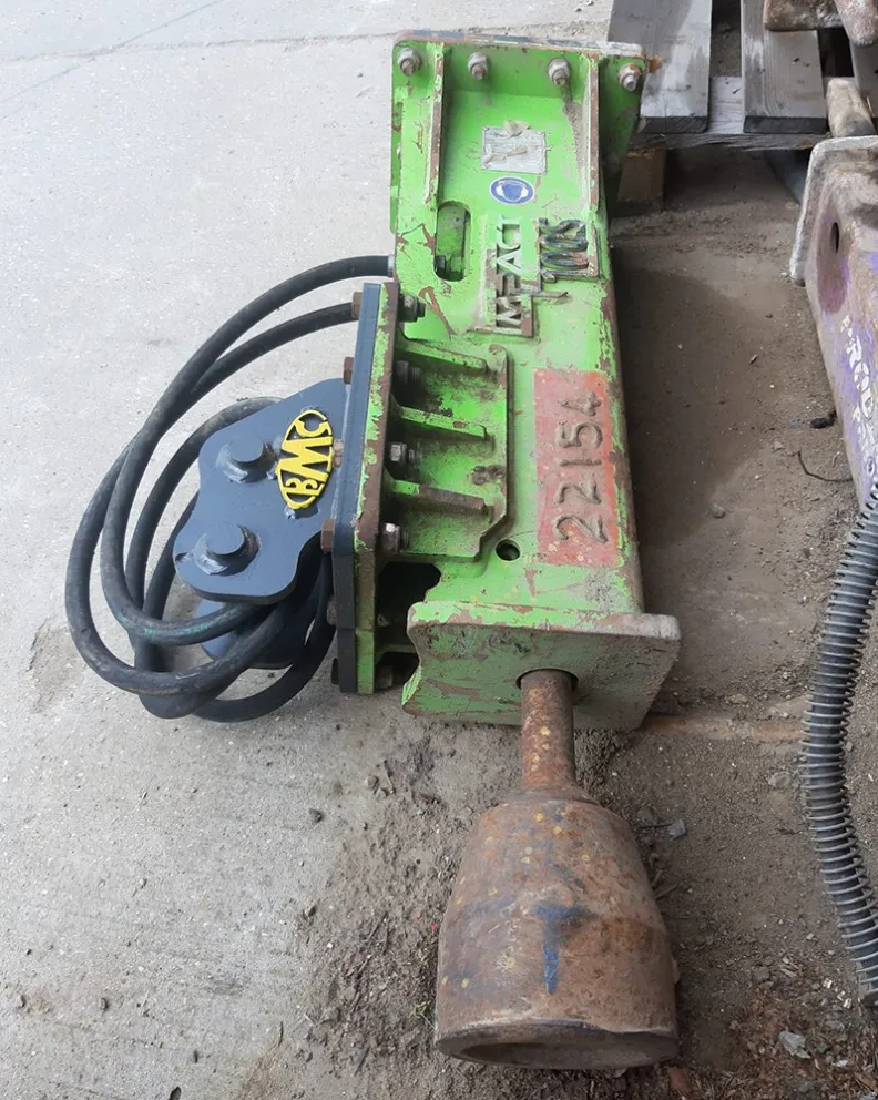 1.5T Impact 100s Post Knocker 2022 (Kubota Fitting)